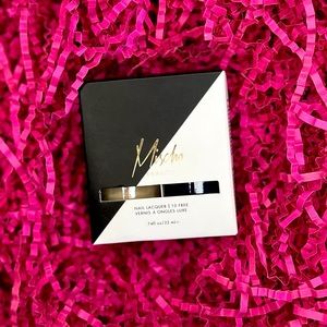 MISCHO BEAUTY NAIL LACQUER SET IN RENDEZVOUS + SERVING BEAUTY